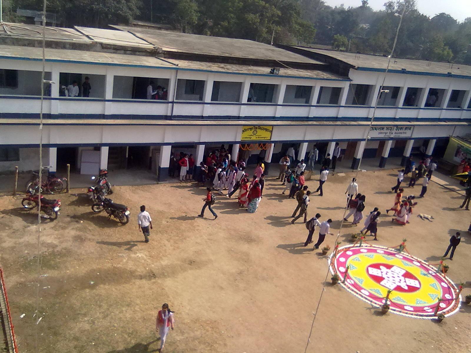 You are currently viewing Daulatpur High School Dakshin Dinajpur
